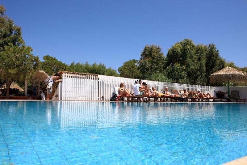 Coralli Seaside Resort Livadakia Extérieur photo